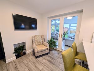 Photo 11- click for photo gallery